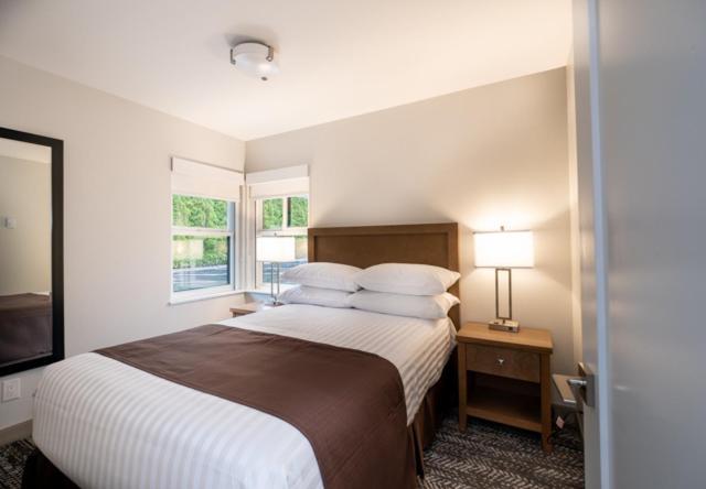 George Point Inn Surrey Ngoại thất bức ảnh