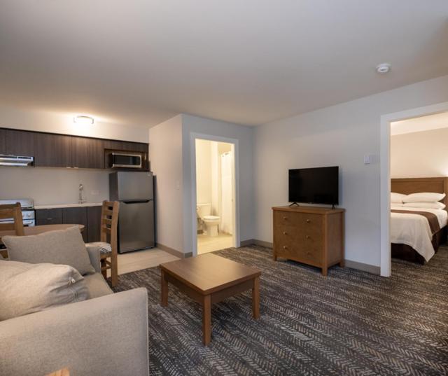 George Point Inn Surrey Ngoại thất bức ảnh
