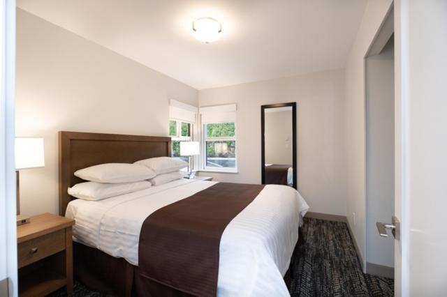 George Point Inn Surrey Ngoại thất bức ảnh